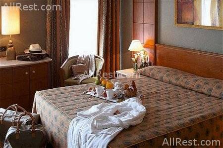 Aston Hotel 13